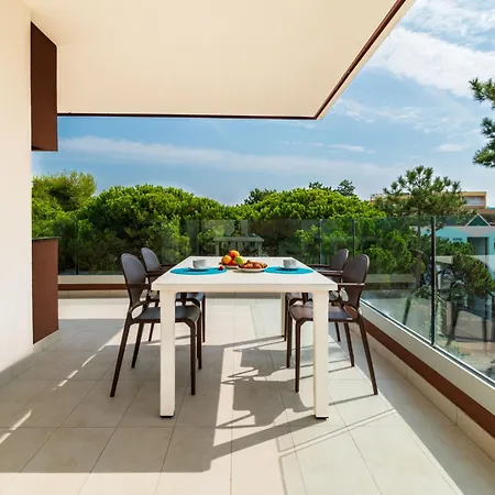 Iris Suite-2 By Interhome Apartmán