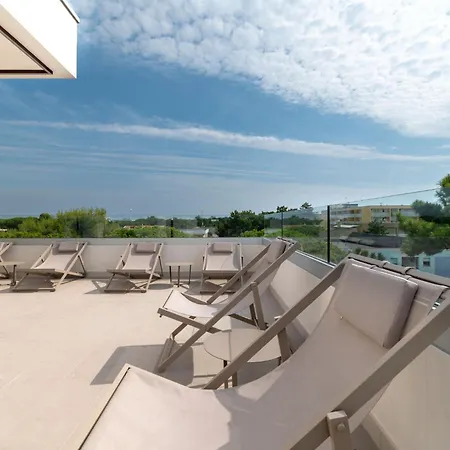 Apartment Iris Suite-2 By Interhome