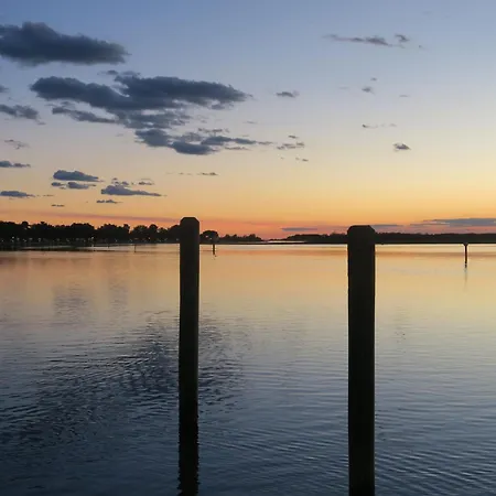 Iris Suite-2 By Interhome *